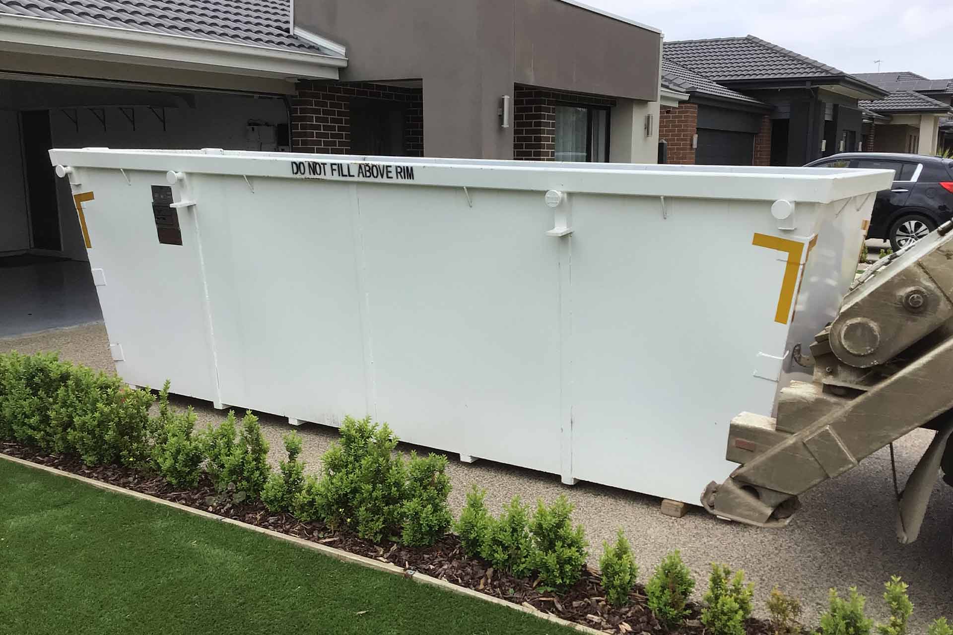 10m Skip Bin (4.5 x 1.8 x 1.2)