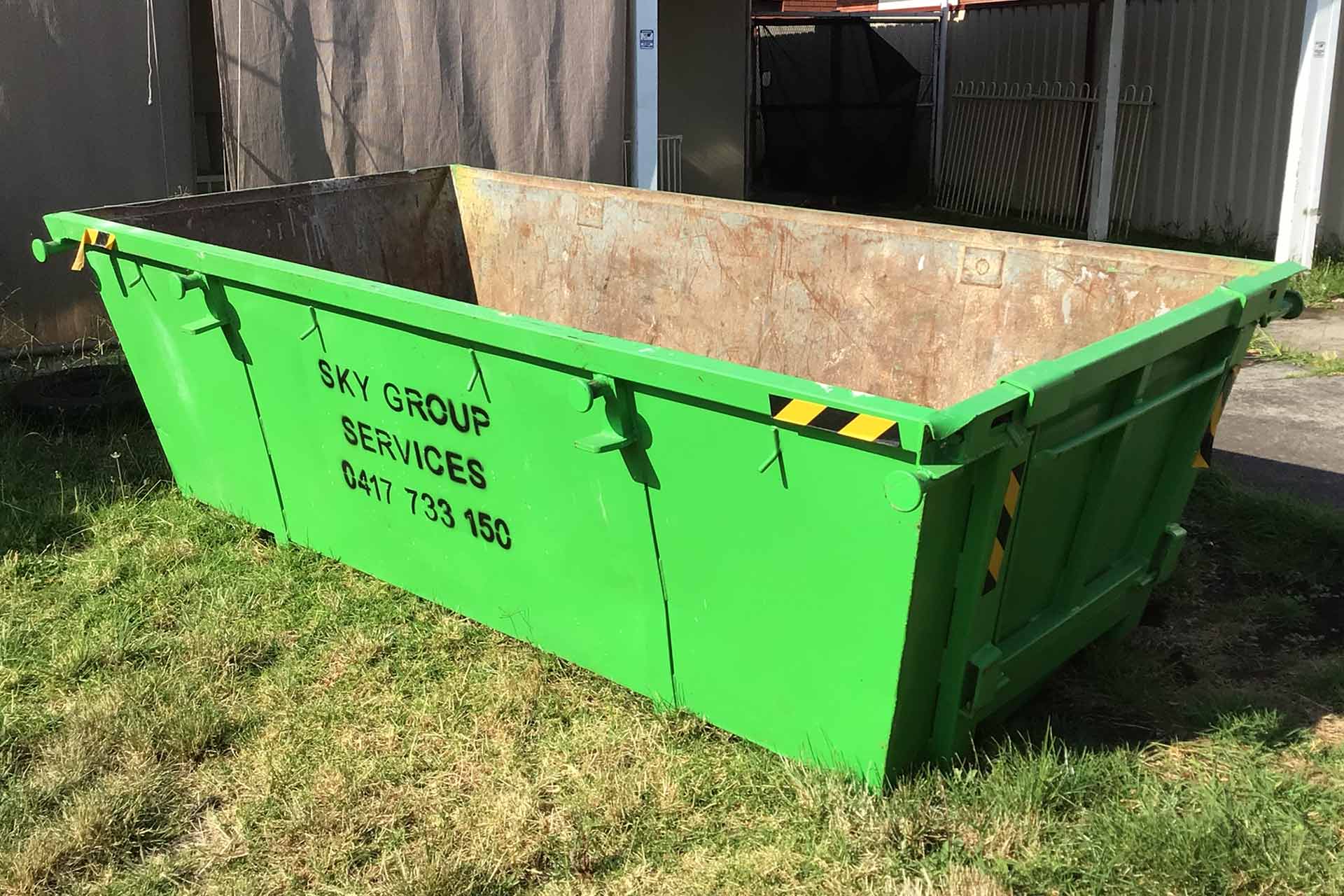 4m Skip Bin (4.5 x 1.8 x 0.6)